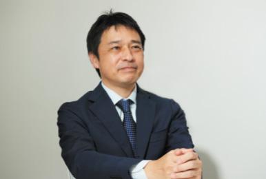 人物写真：三井不動産株式会社　ビルディング本部 業務推進室 事業環境調査グループ 統括　藤永 健二様